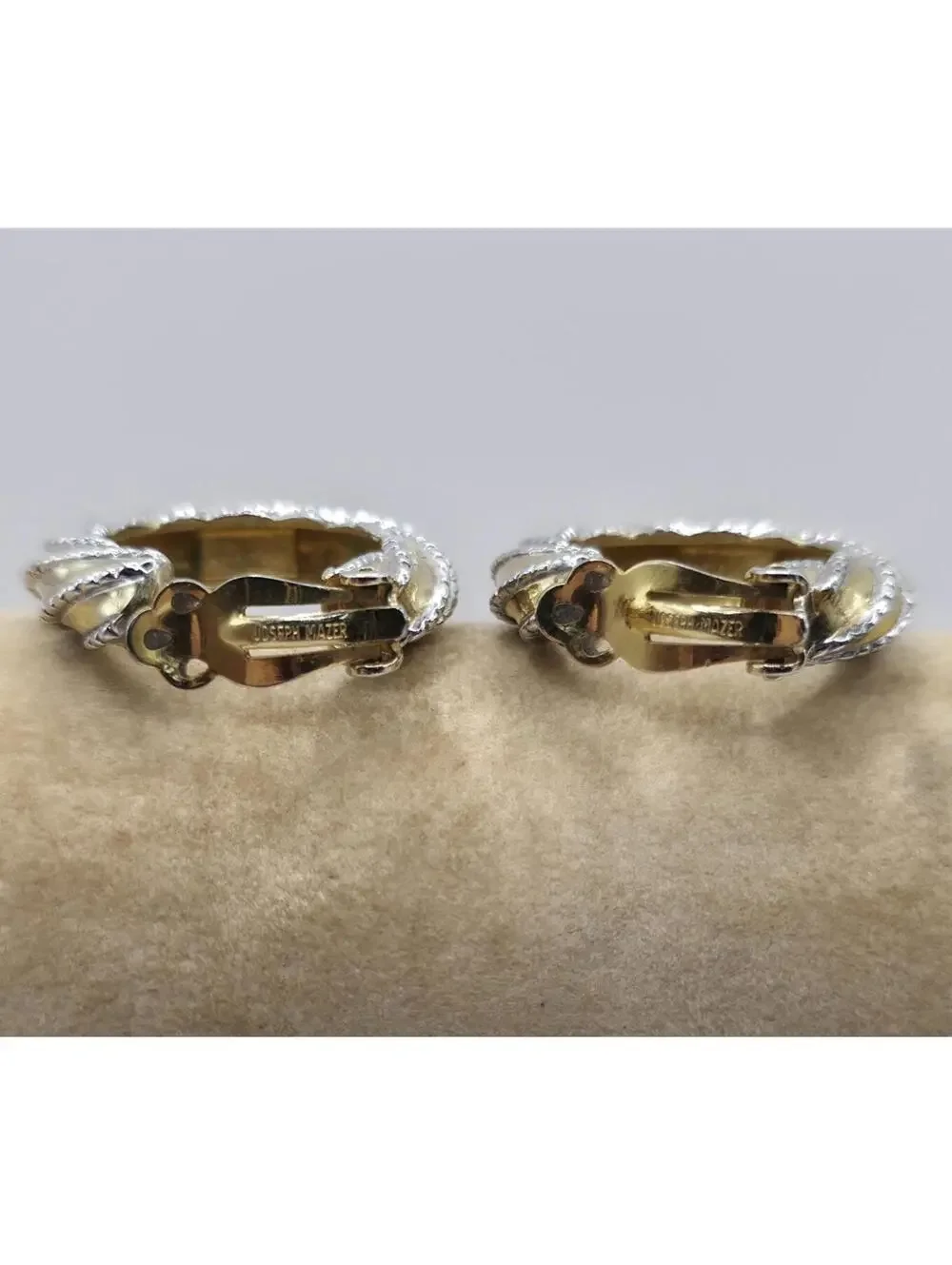 Vintage Signed Jomaz Joseph Mazer Classic Gold And Silver Tone Clip On Earrings - Picture 7 of 9